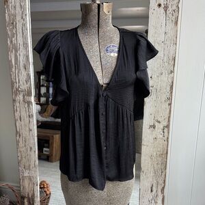 Chic Black Ruffled Women's Blouse